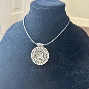 Vintage Alice Seely Handcrafted Pewter Tribal Sun Face Pendant Necklace